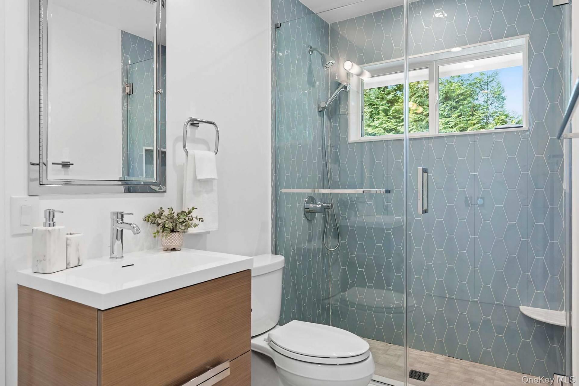 138 Sea Farm Lane, Bridgehampton, NY 11932