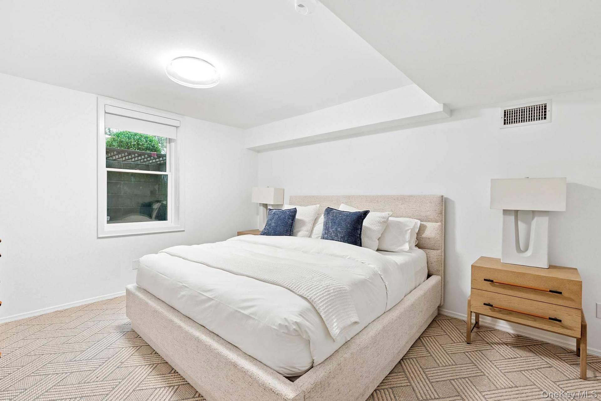 138 Sea Farm Lane, Bridgehampton, NY 11932