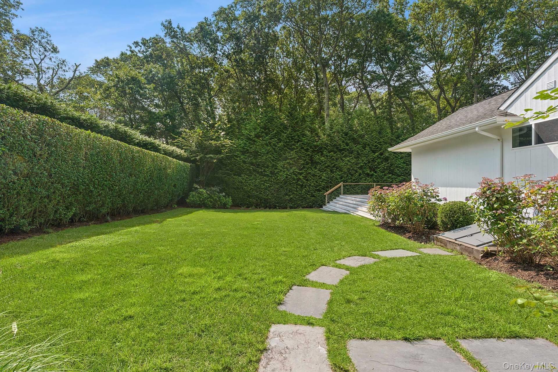 138 Sea Farm Lane, Bridgehampton, NY 11932