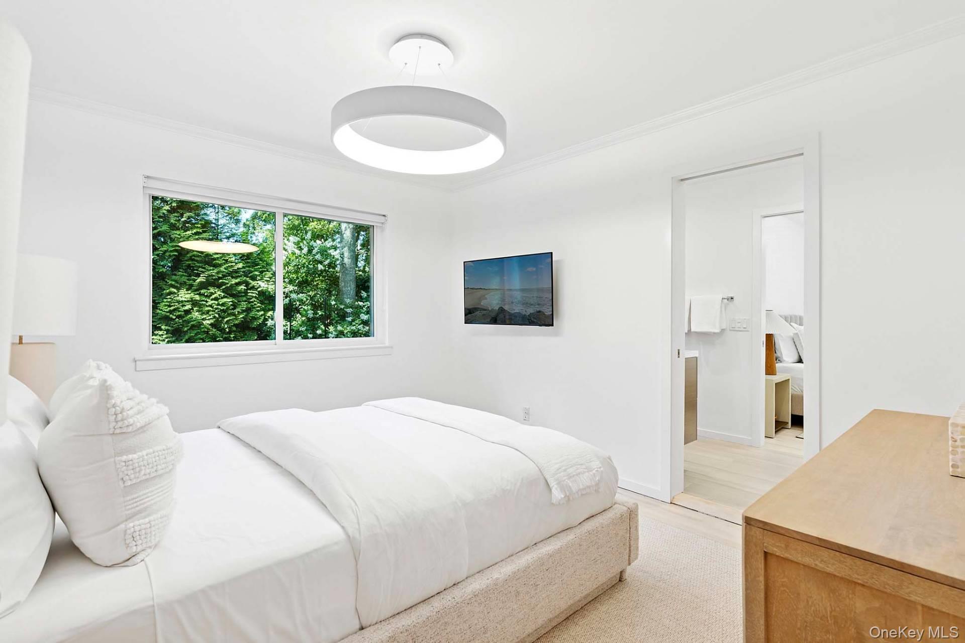 138 Sea Farm Lane, Bridgehampton, NY 11932