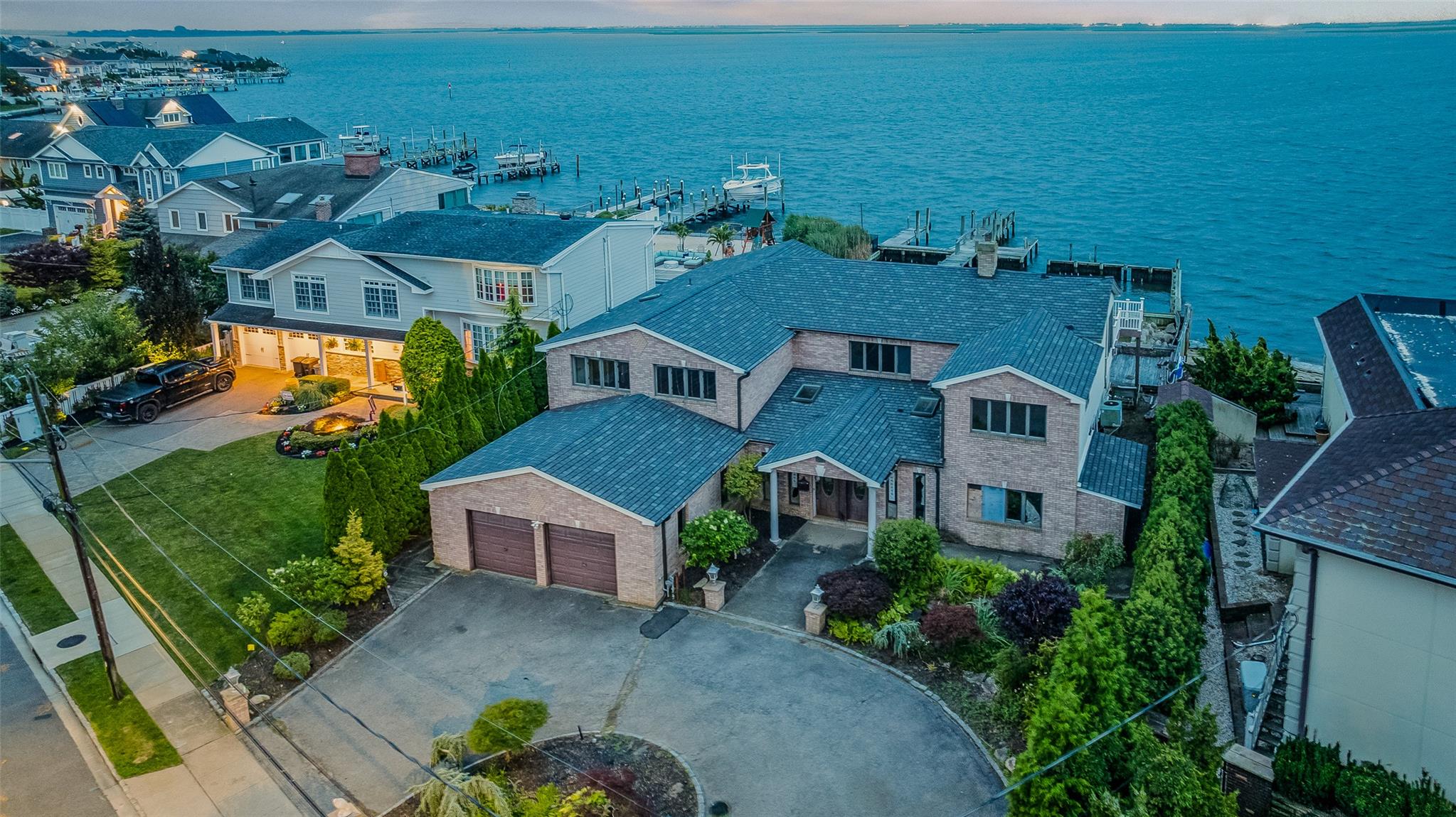 53 Clearwater Avenue, Massapequa, NY 11758