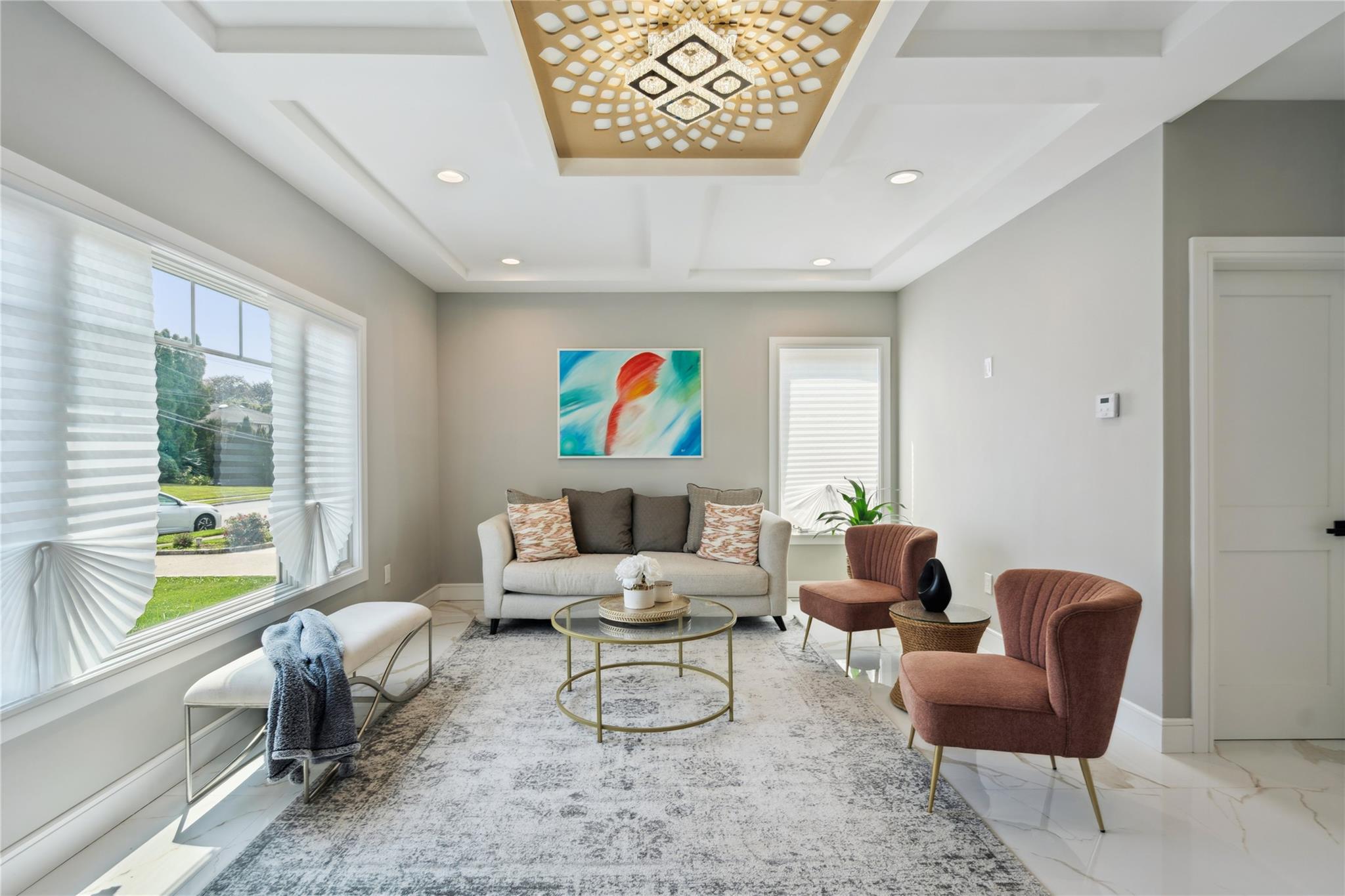 10 Locust Street, Hicksville, NY 11801