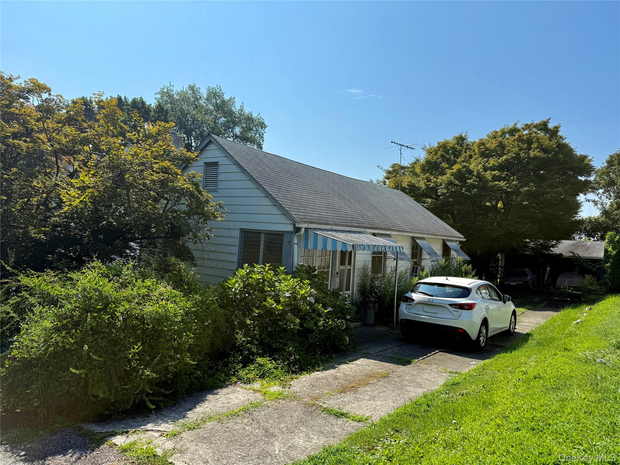22 Lafayette Avenue, Ossining, NY 10562