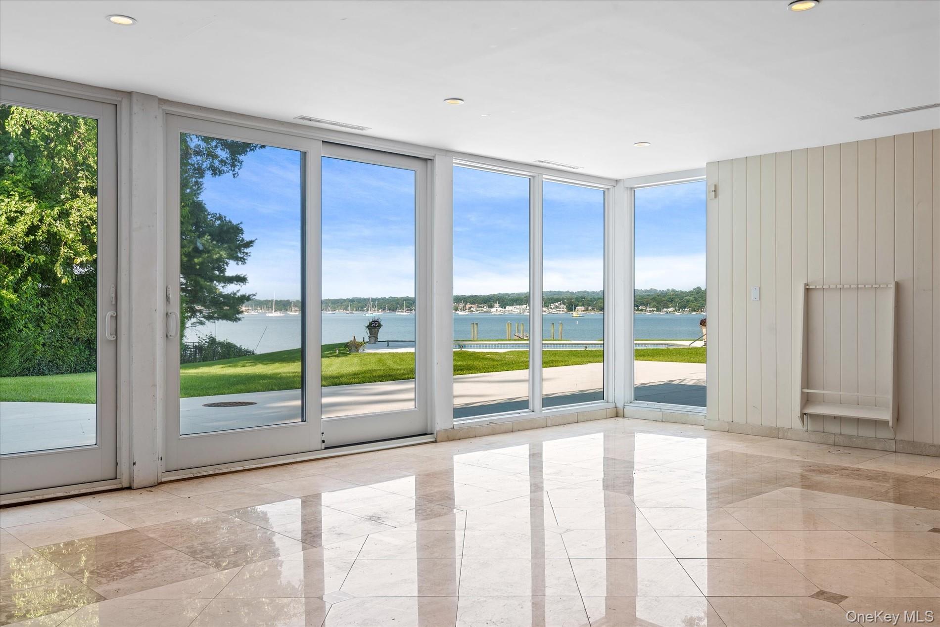 512 E Shore Road, Great Neck, NY 11024