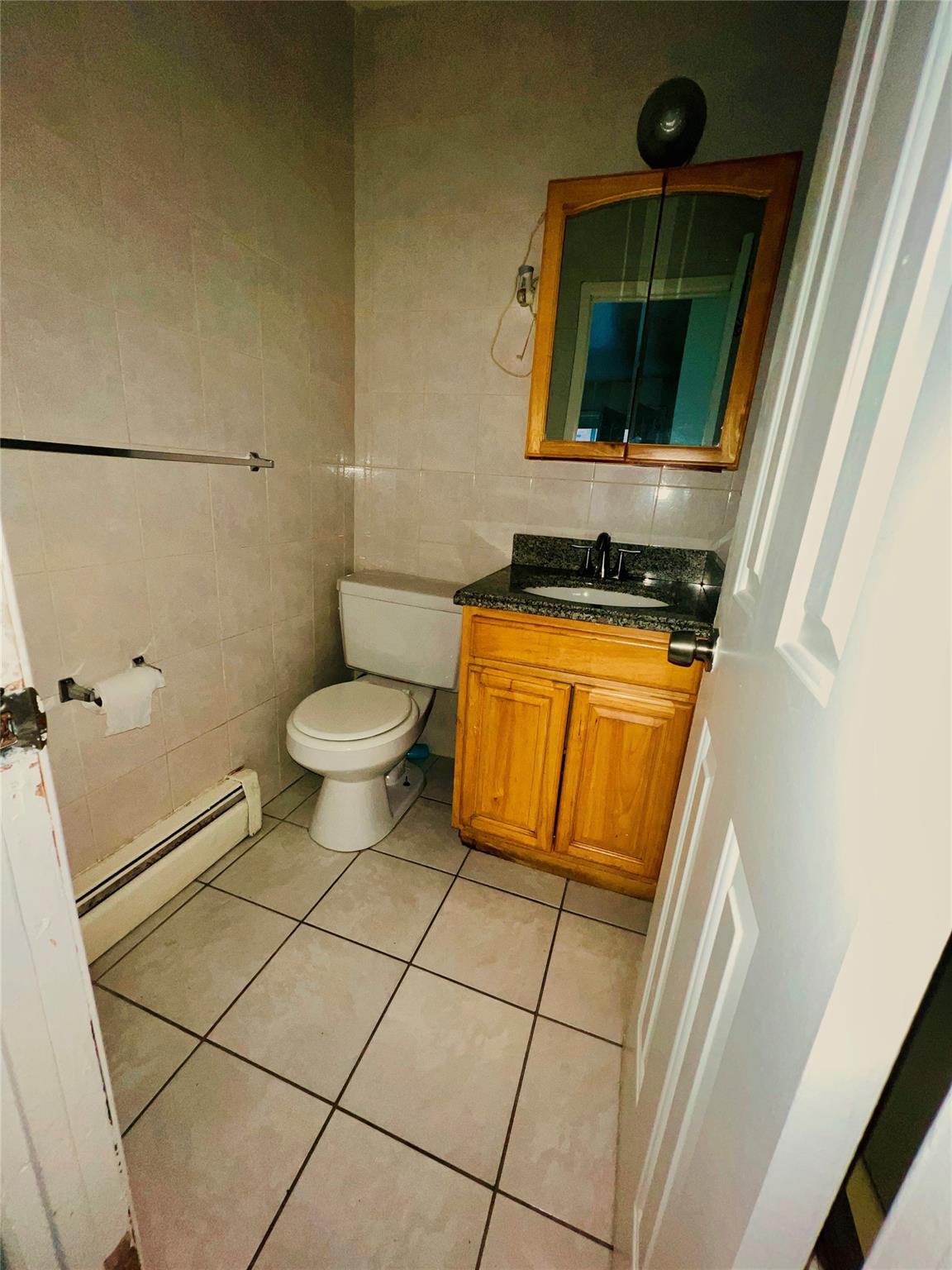 240-29 68th Avenue # 14, Douglaston, NY 11362