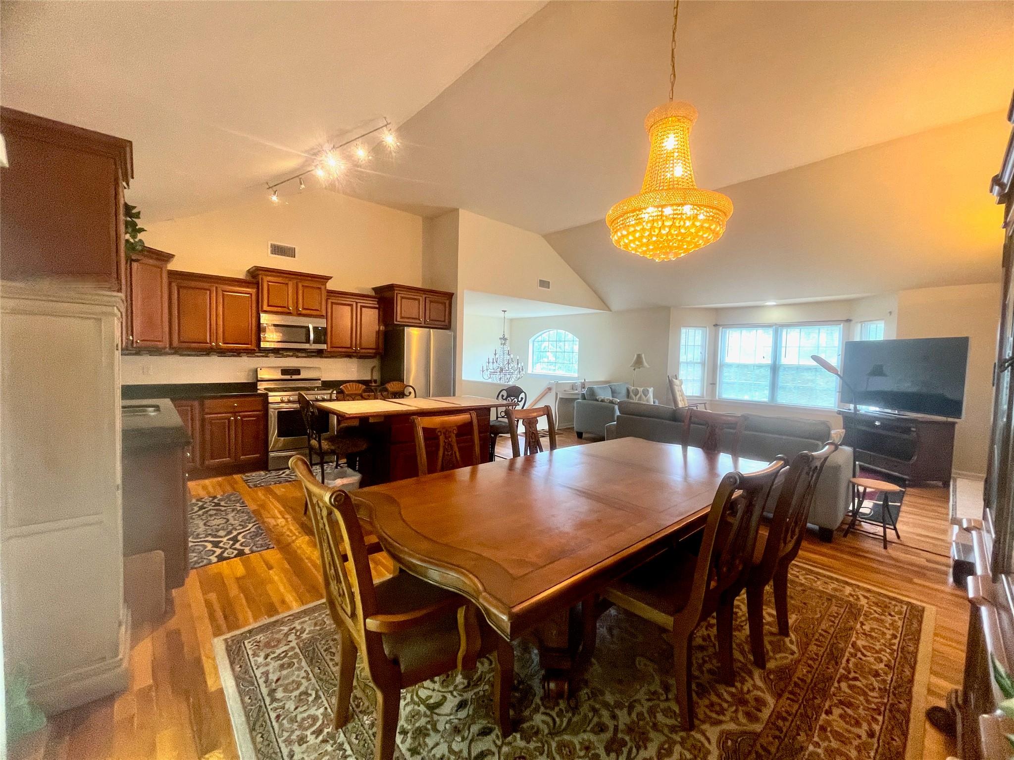 24 3rd Street, Middletown, NY 10940