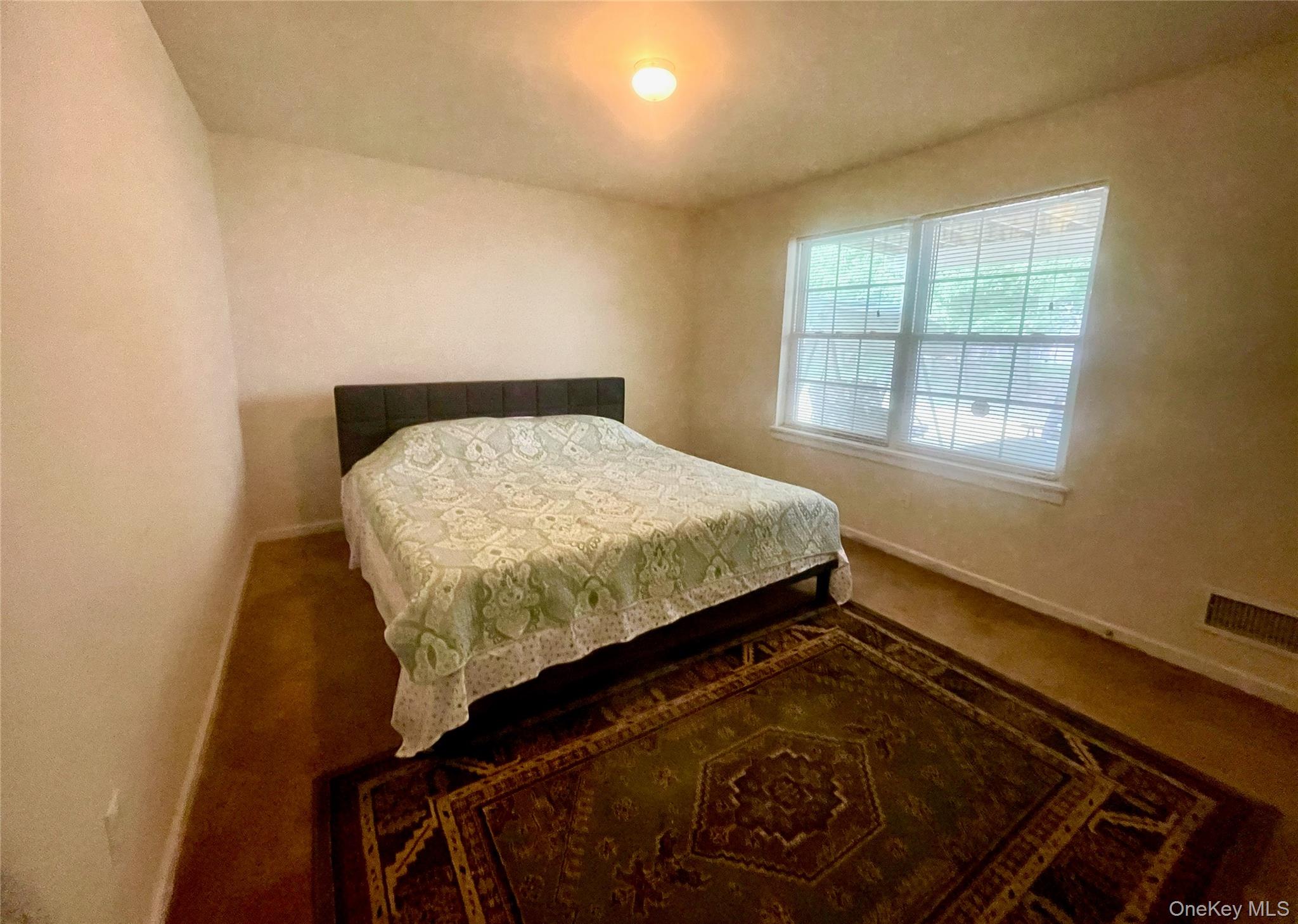 24 3rd Street, Middletown, NY 10940