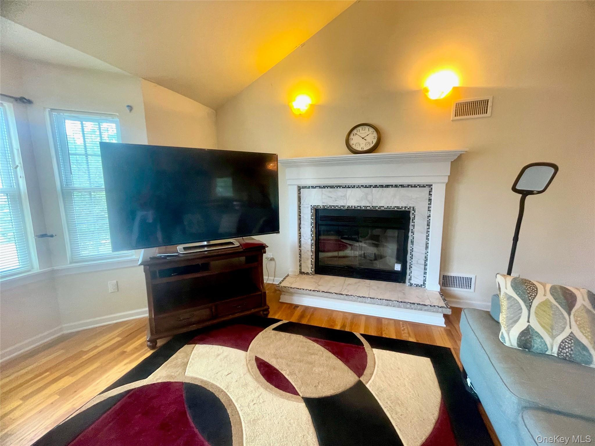 24 3rd Street, Middletown, NY 10940