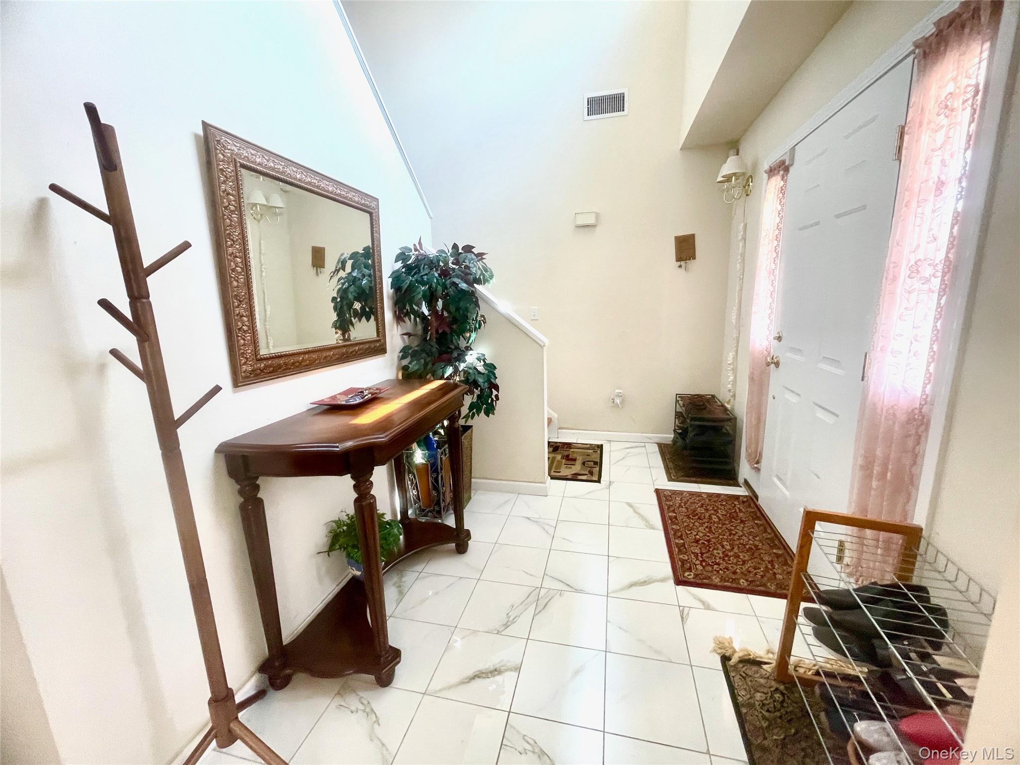 24 3rd Street, Middletown, NY 10940