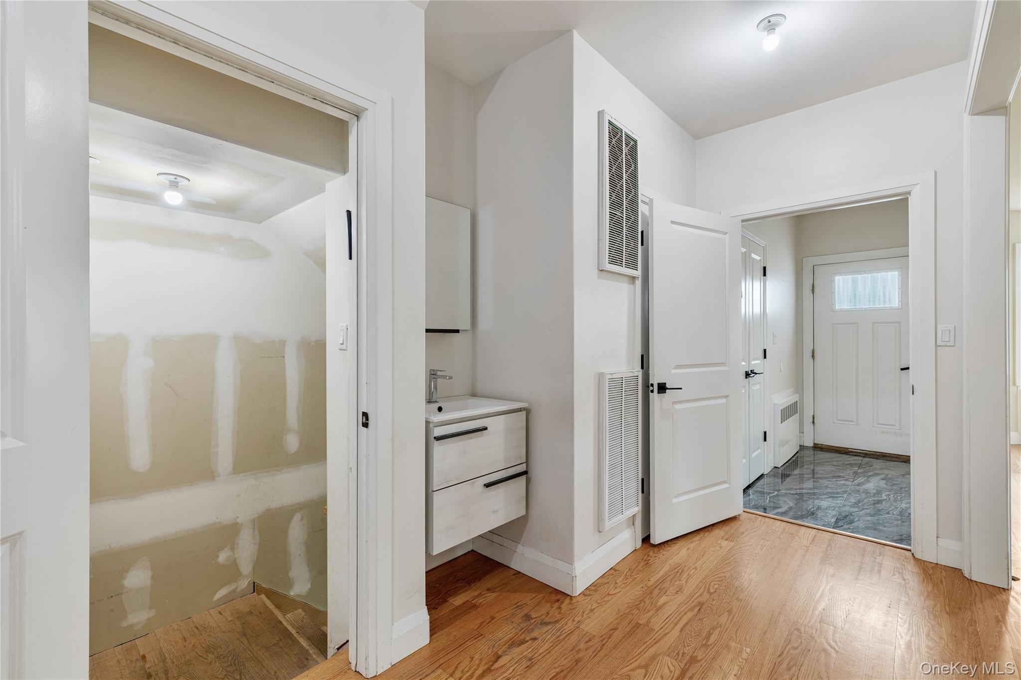 43 N Madison Avenue # 112, Spring Valley, NY 10977