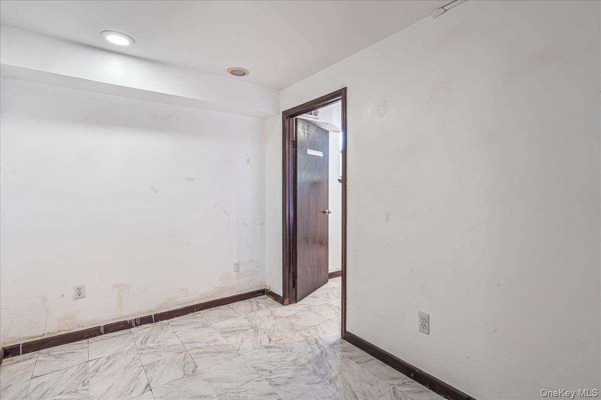 8702 188th Street, Jamaica Estates, NY 11423