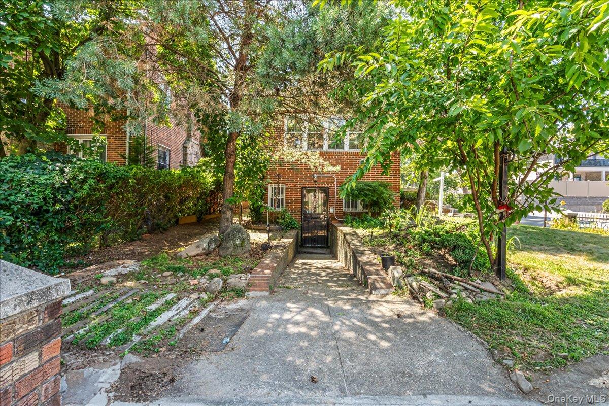 8702 188th Street, Jamaica Estates, NY 11423