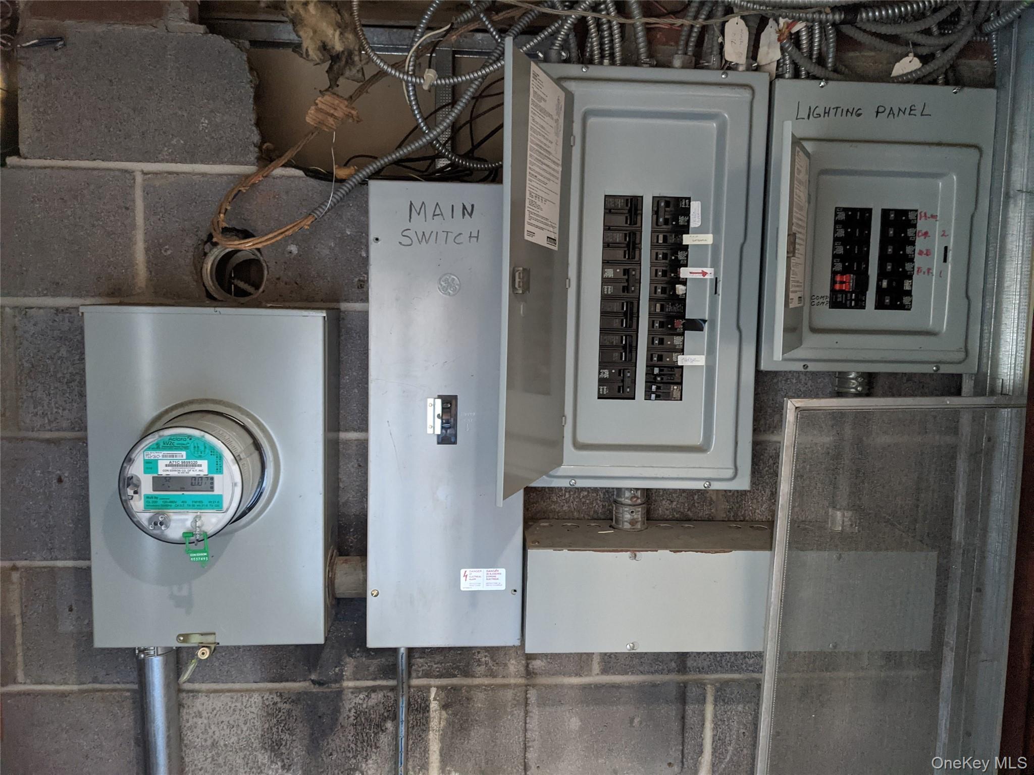 8702 188th Street, Jamaica Estates, NY 11423