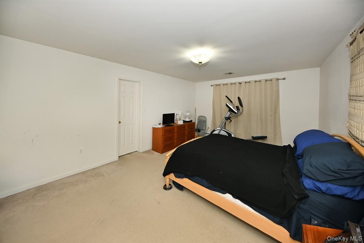 14 Roble Road, Suffern, NY 10901