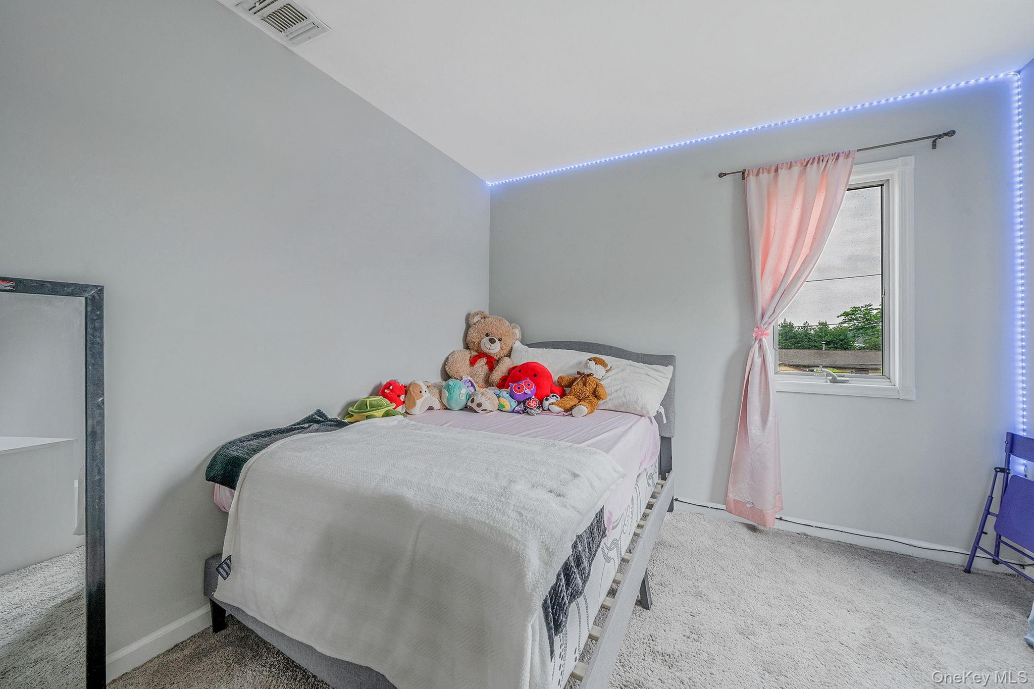 39 Aron Drive, Bohemia, NY 11716