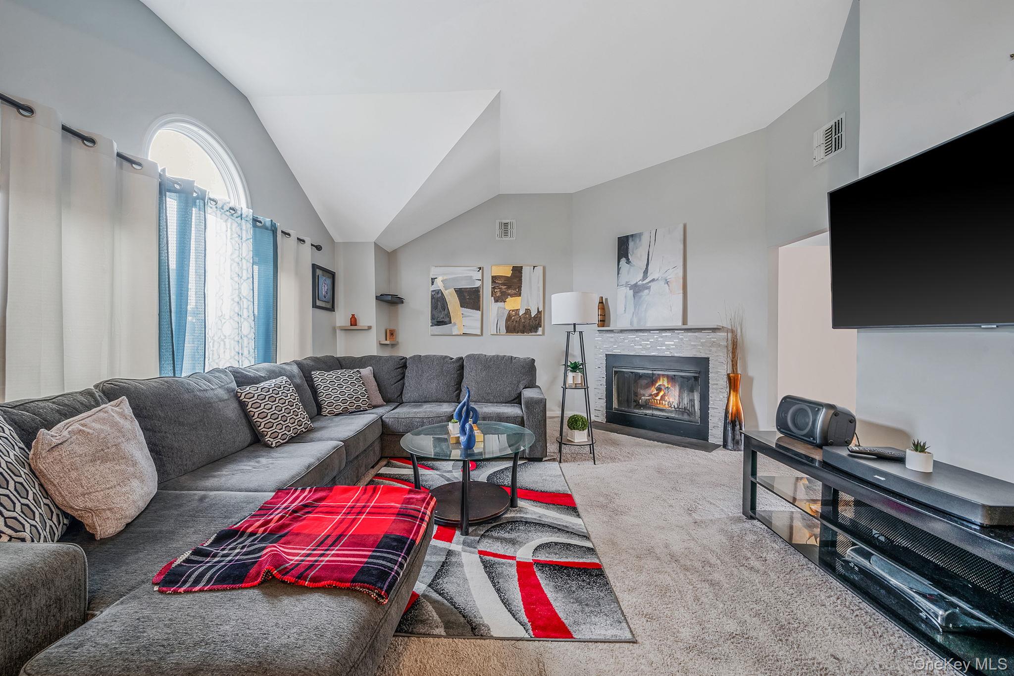 39 Aron Drive, Bohemia, NY 11716