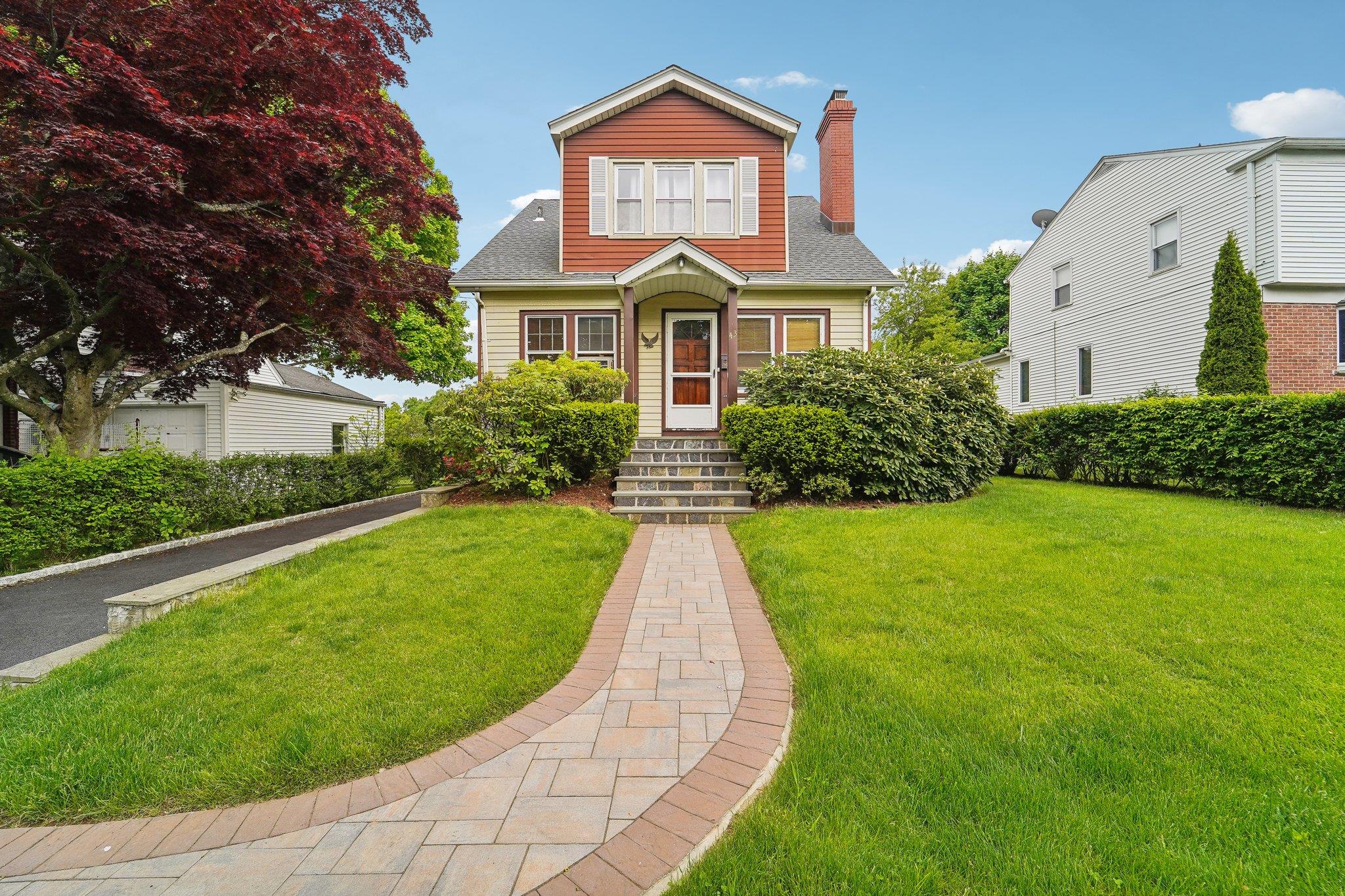 43 Keats Avenue, Hartsdale, NY 10530