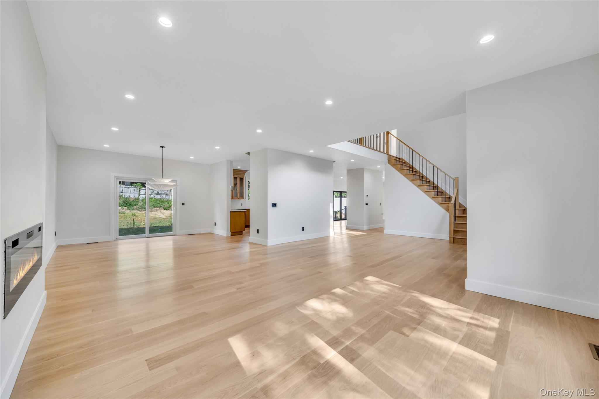 628 Meadow Road, Smithtown, NY 11754