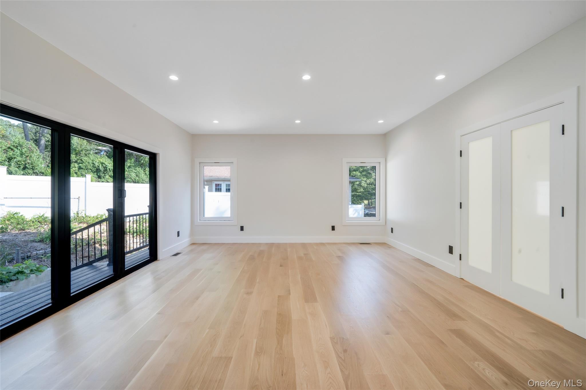 628 Meadow Road, Smithtown, NY 11754