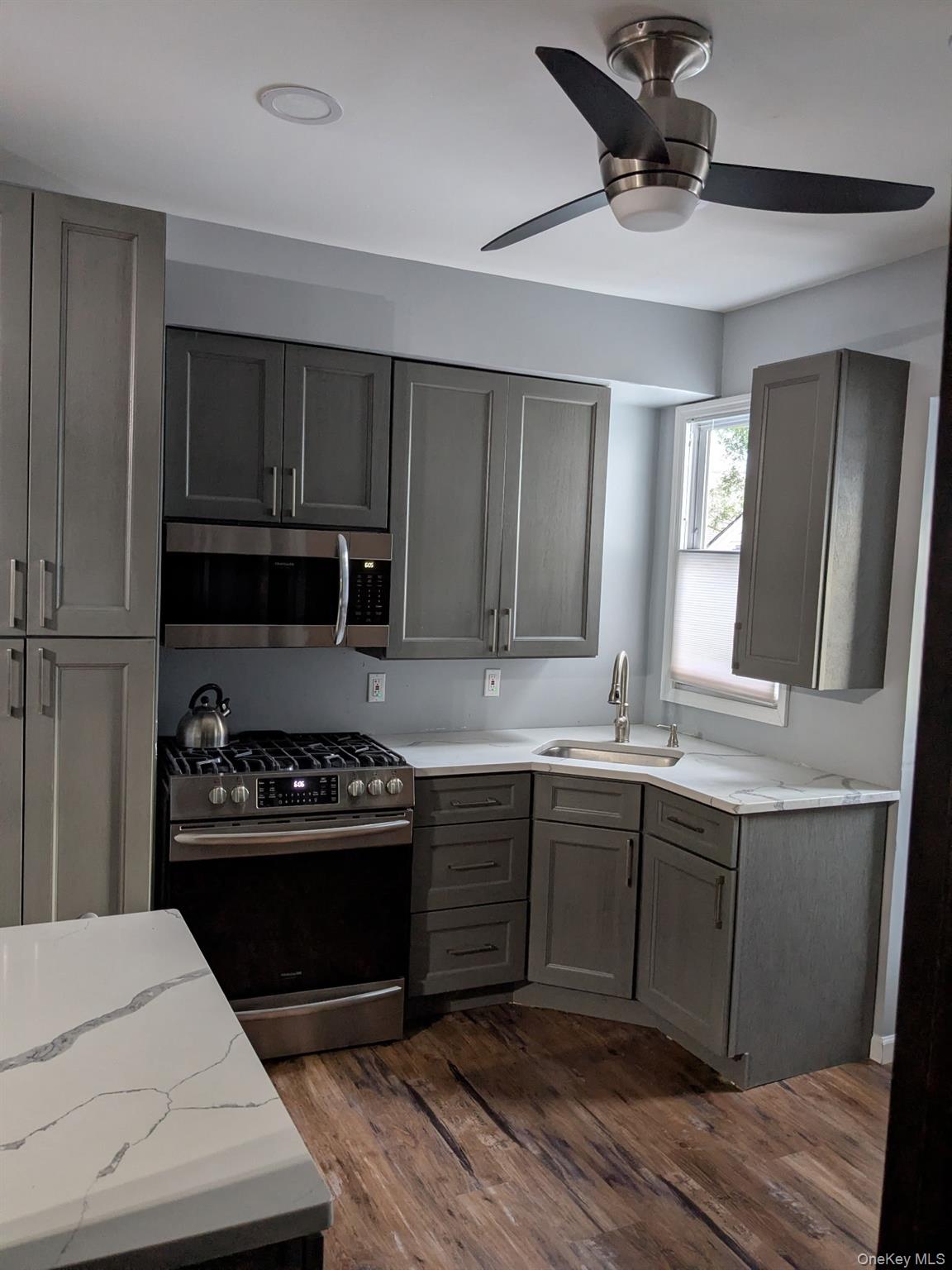 56 Fendale Street, Franklin Square, NY 11010