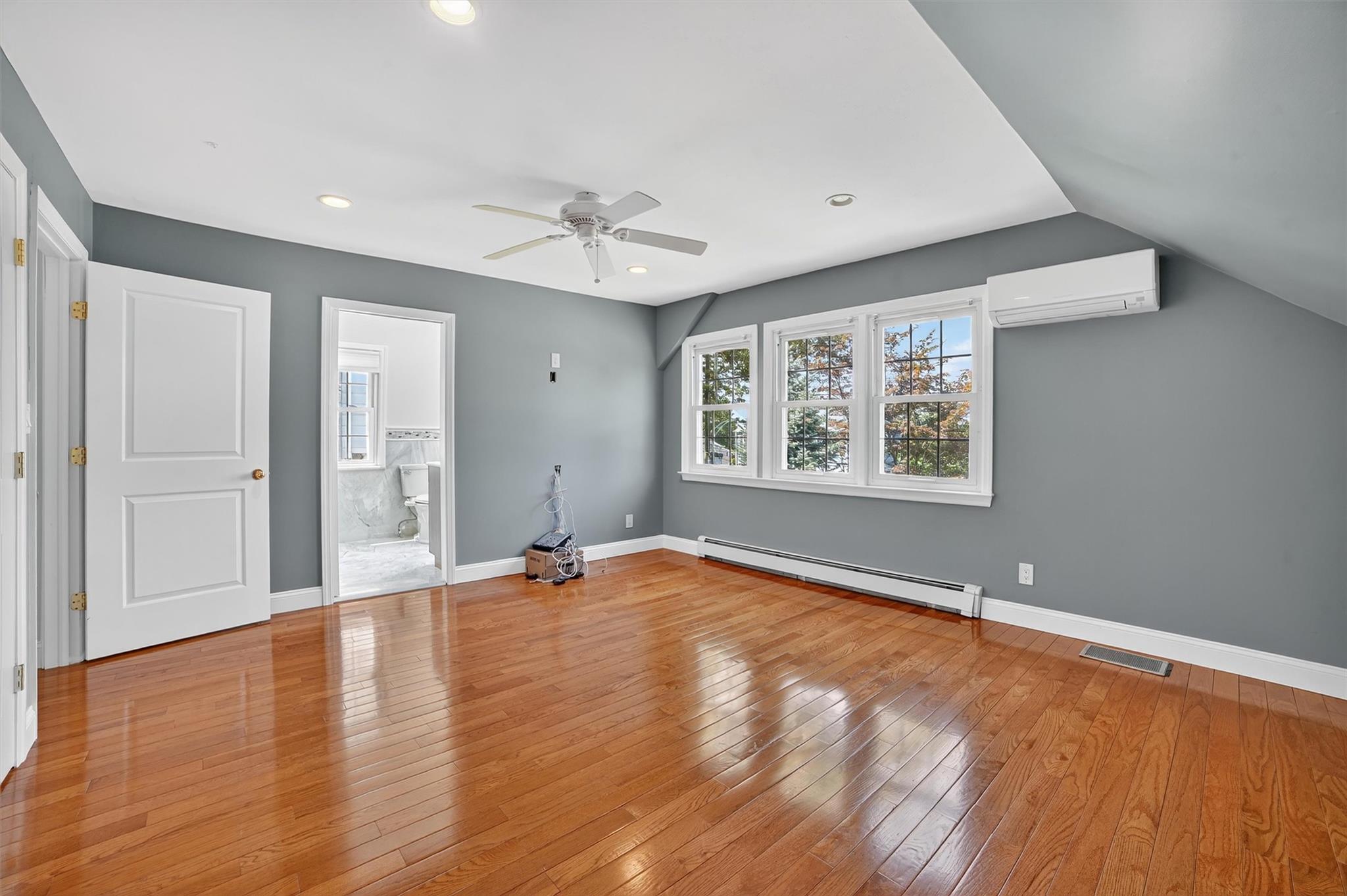 44 Standish Avenue, Yonkers, NY 10710