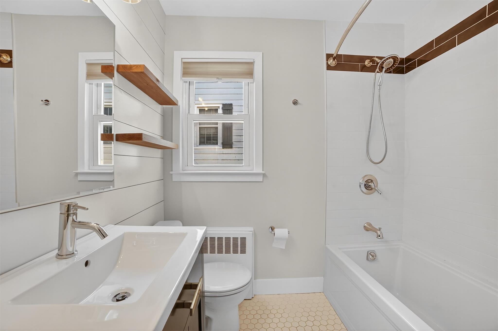 44 Standish Avenue, Yonkers, NY 10710