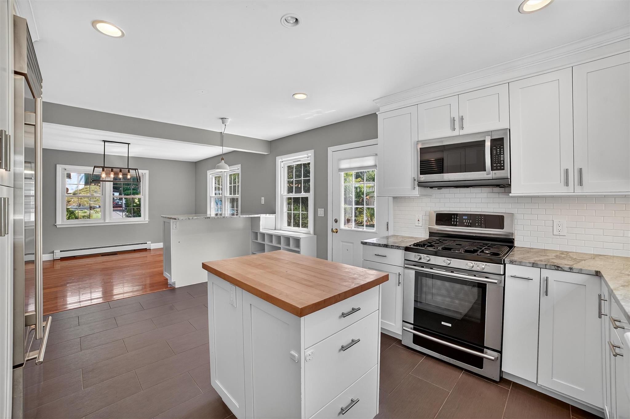 44 Standish Avenue, Yonkers, NY 10710