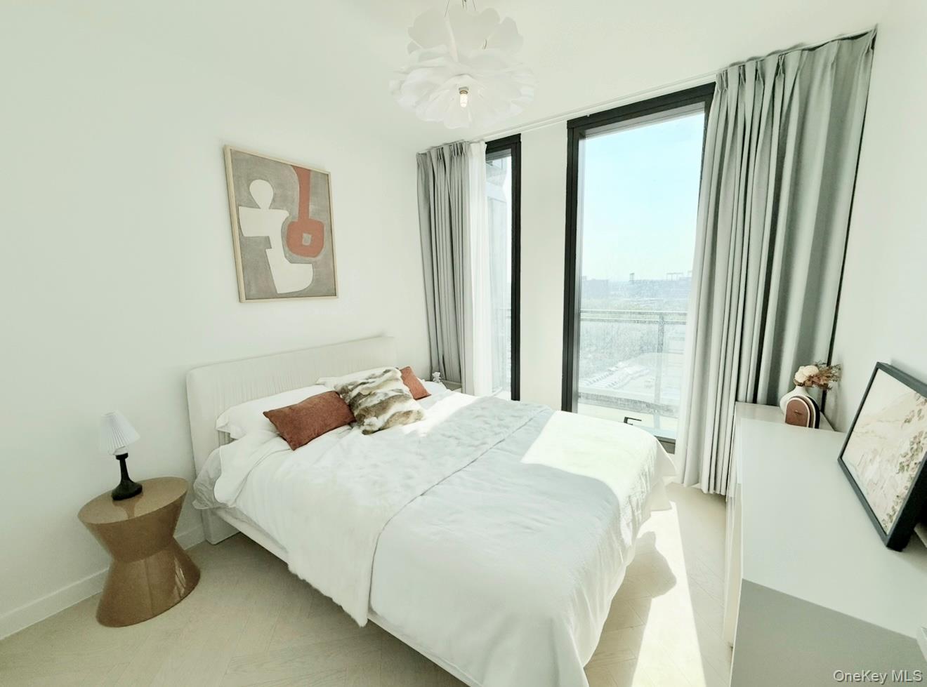 133-25 37 Avenue # 17F, Flushing, NY 11354