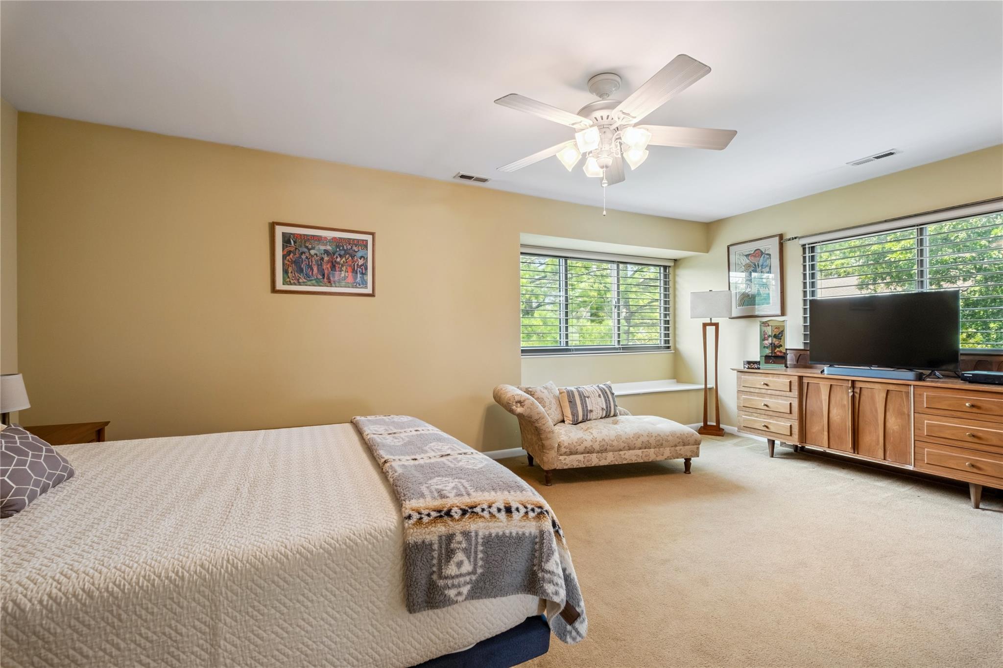 54 Tennis Court Lane # 54, Mohegan Lake, NY 10547