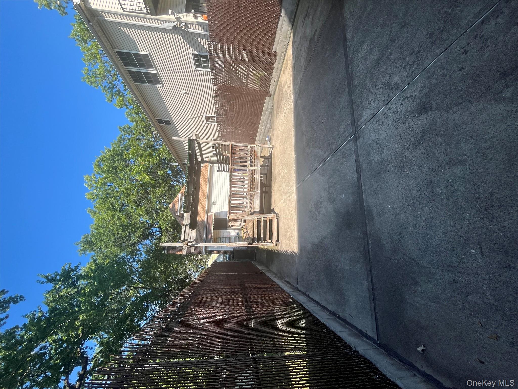 2201 Palmer Avenue, Bronx, NY 10475