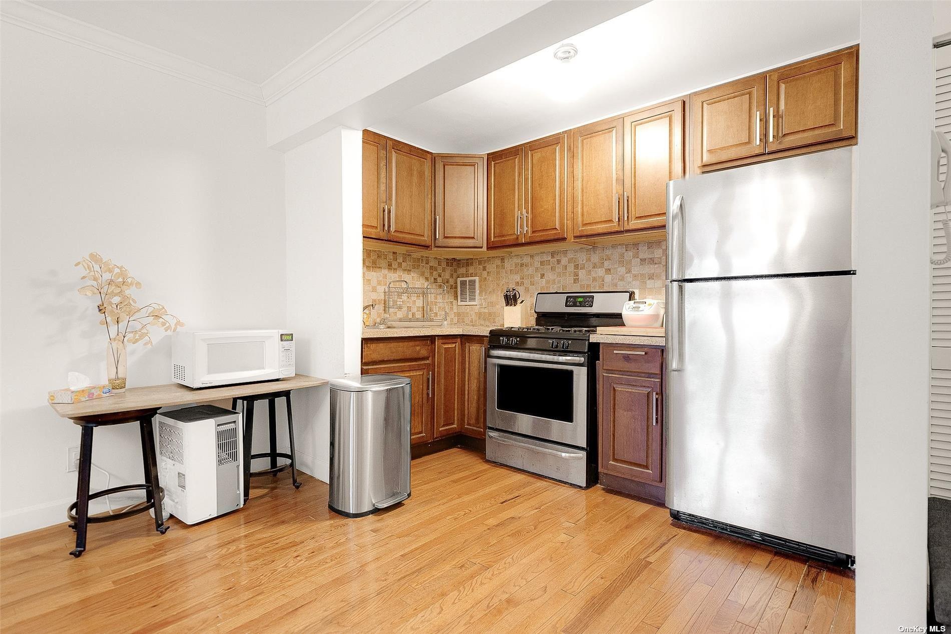65-15 Alderton Street # 5F, Rego Park, NY 11374