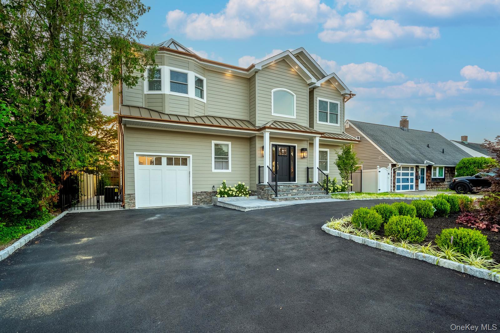 60 Ramble Lane, Levittown, NY 11756