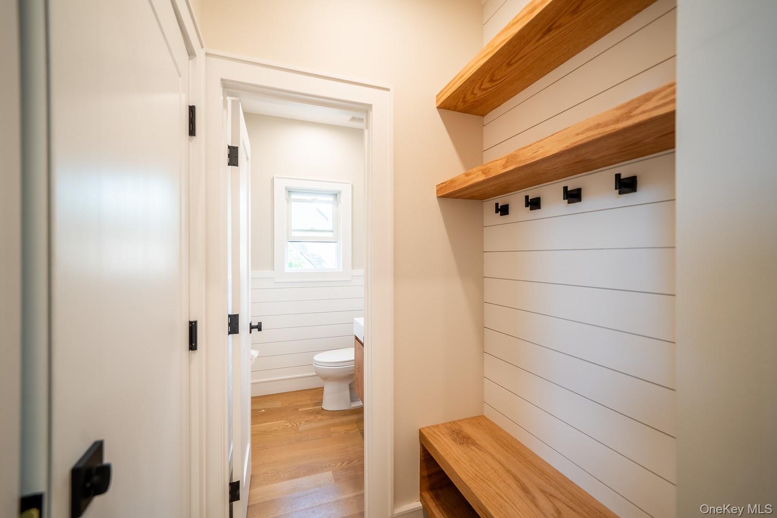 60 Ramble Lane, Levittown, NY 11756