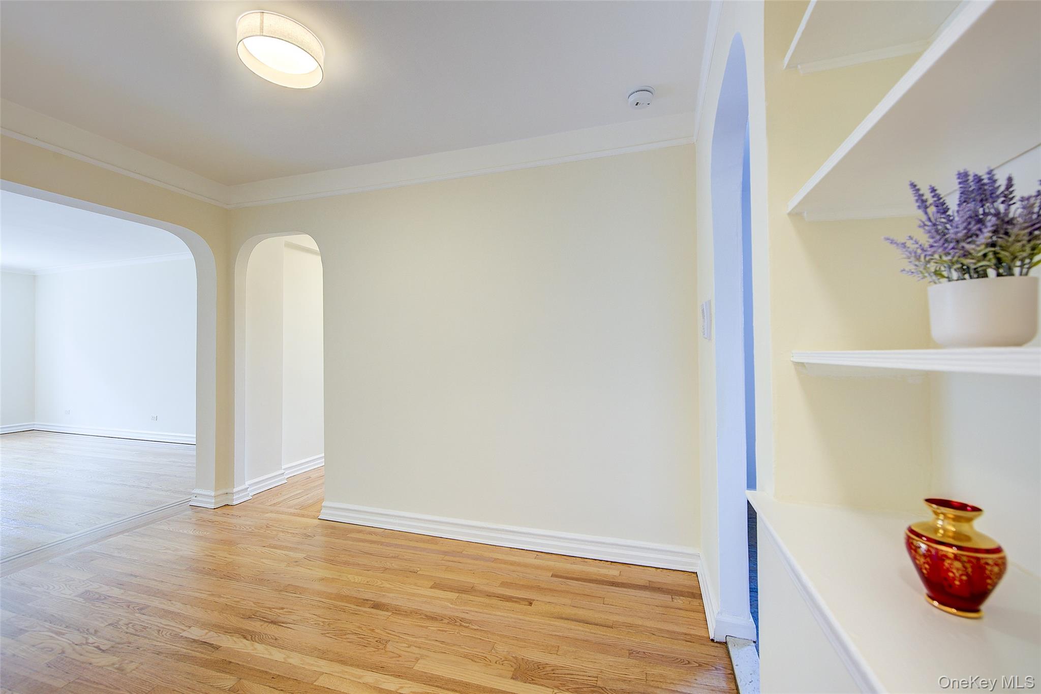 64-85 Saunders Street # D3, Rego Park, NY 11375