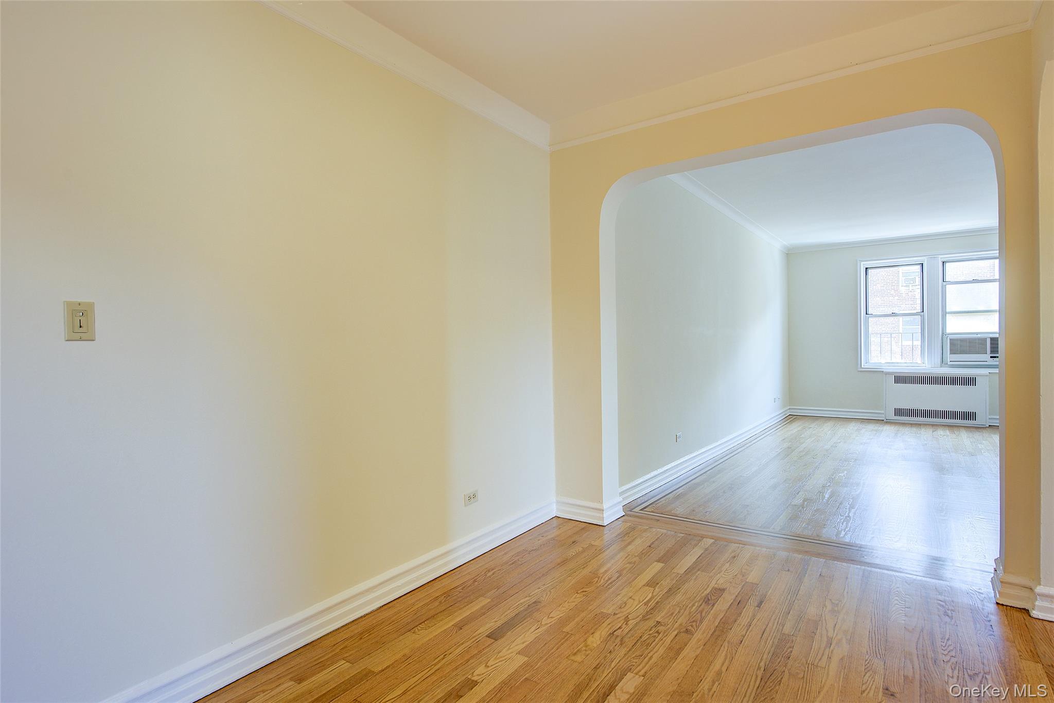 64-85 Saunders Street # D3, Rego Park, NY 11375