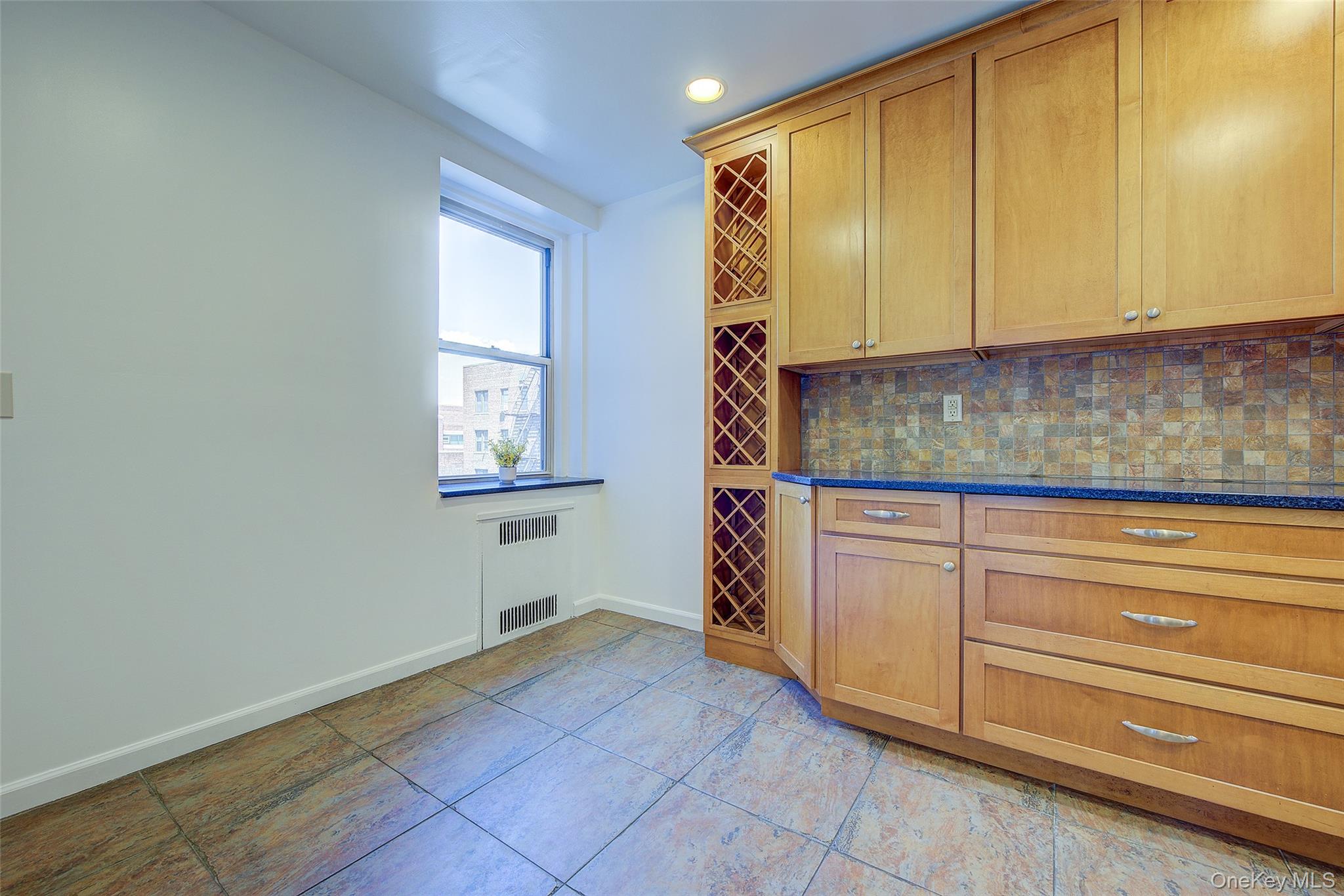 64-85 Saunders Street # D3, Rego Park, NY 11375