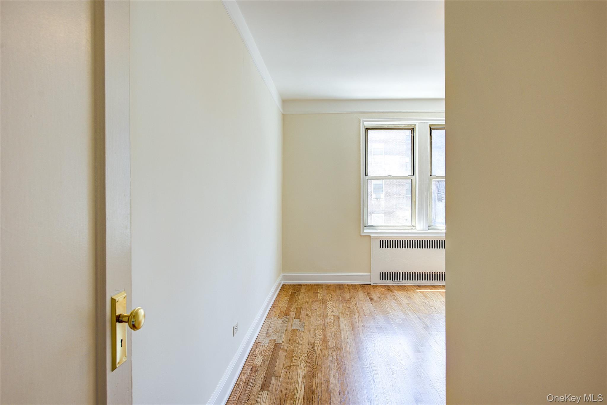 64-85 Saunders Street # D3, Rego Park, NY 11375