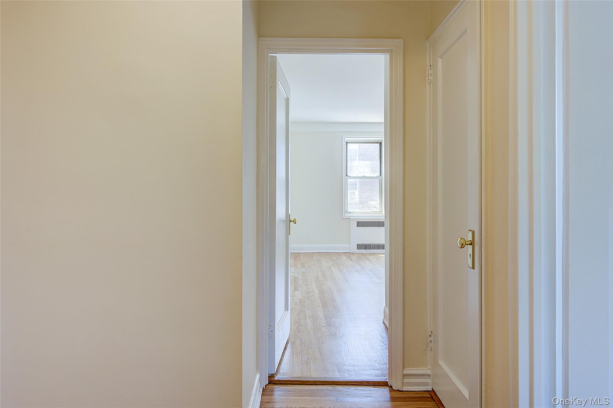 64-85 Saunders Street # D3, Rego Park, NY 11375