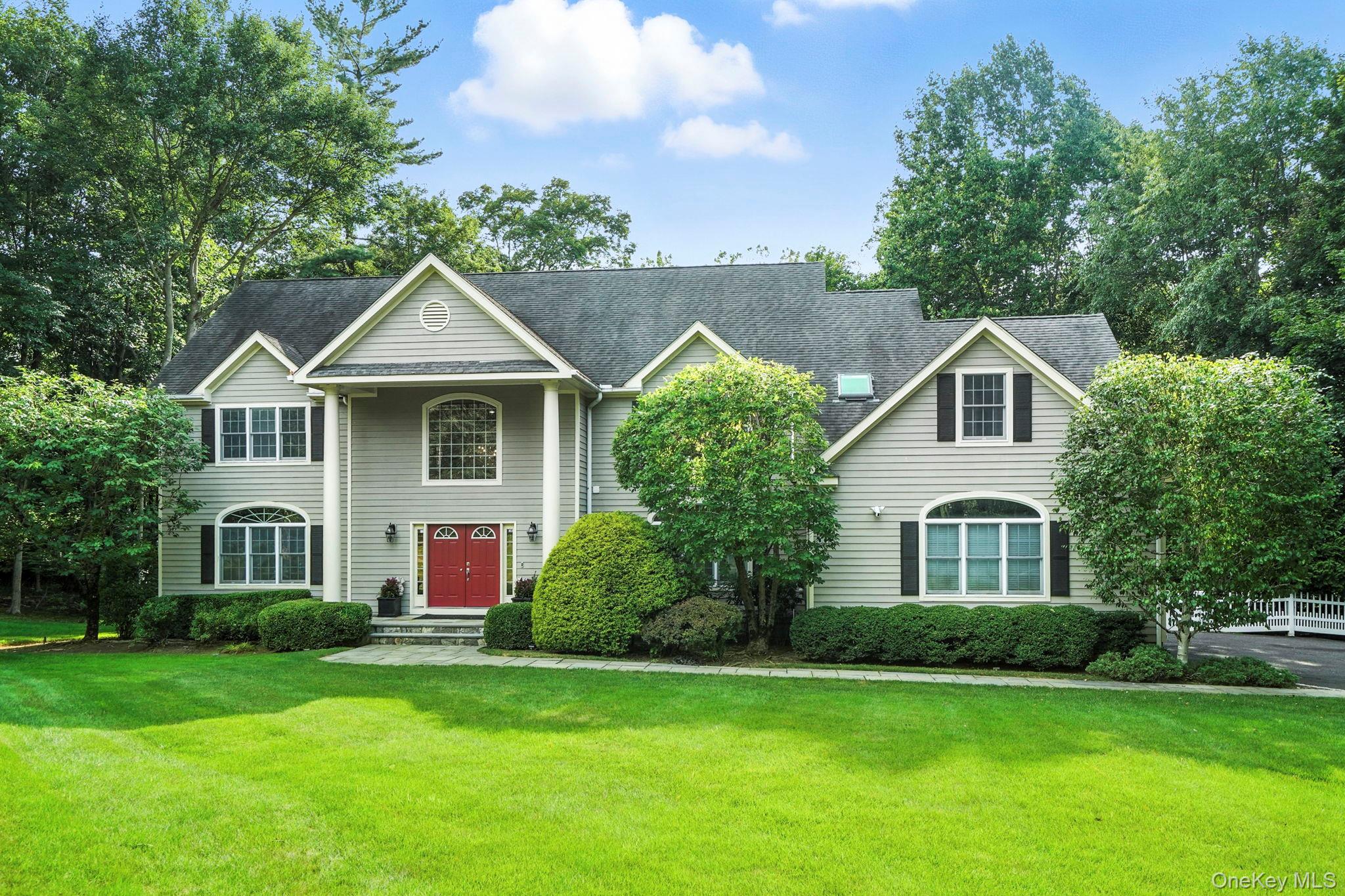 39 Admiral Wordens Lane, Briarcliff Manor, NY 10510