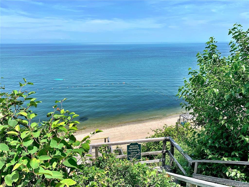 11 Oceanside Drive, Sound Beach, NY 11789