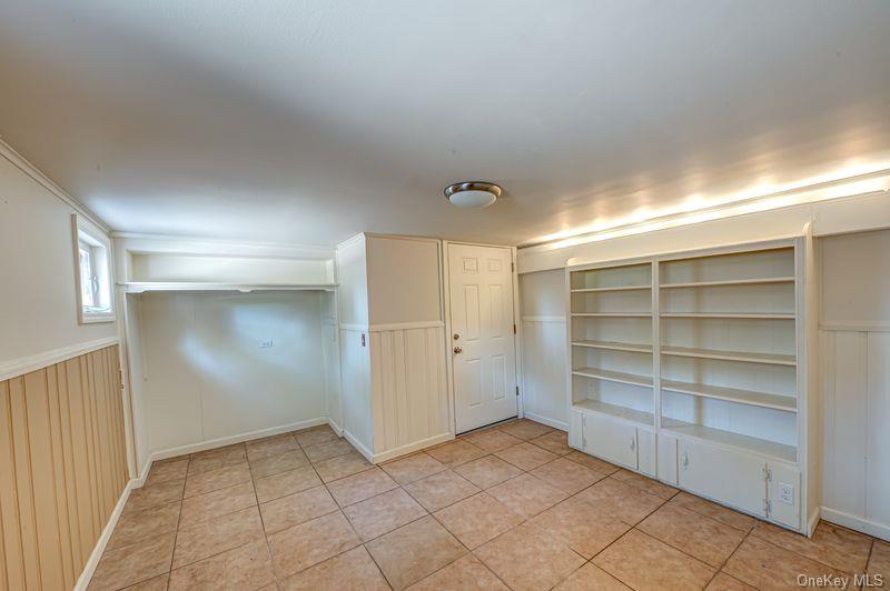 11 Oceanside Drive, Sound Beach, NY 11789