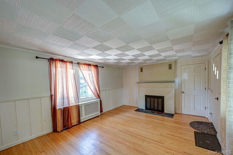 11 Oceanside Drive, Sound Beach, NY 11789