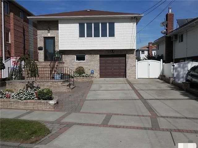 91-11 163 Avenue, Howard Beach, NY 11414