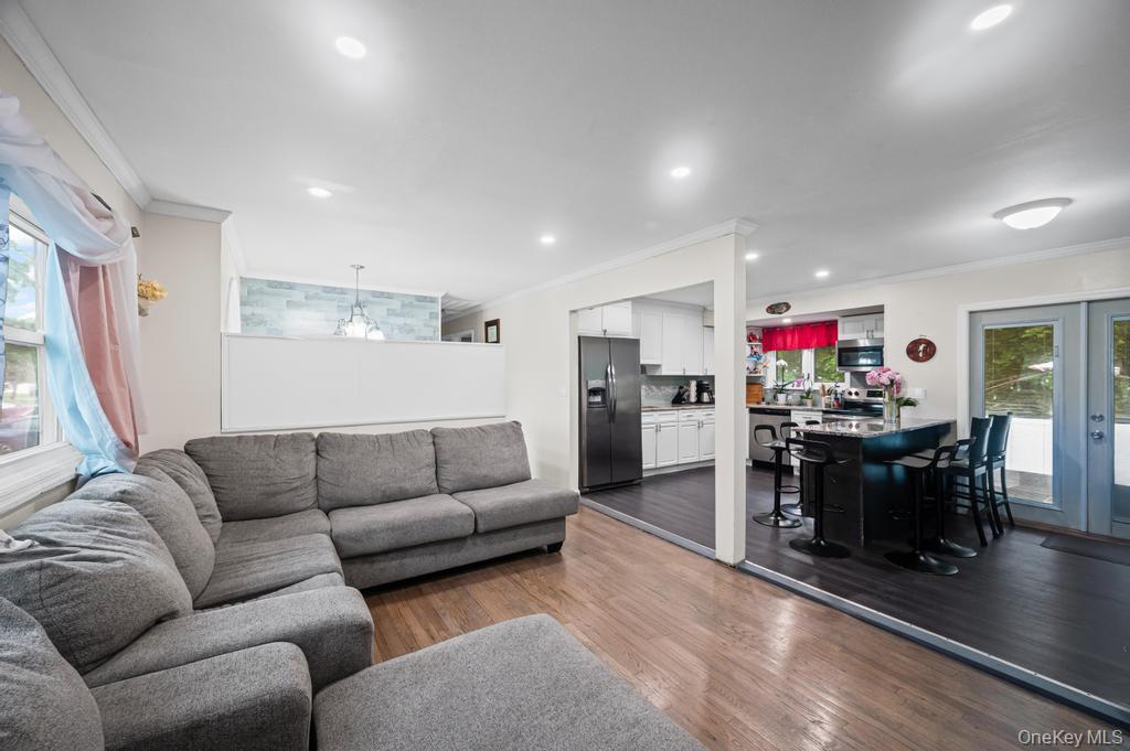 3115 Heather Avenue, Medford, NY 11763