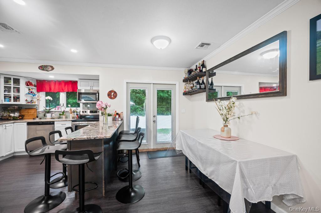 3115 Heather Avenue, Medford, NY 11763