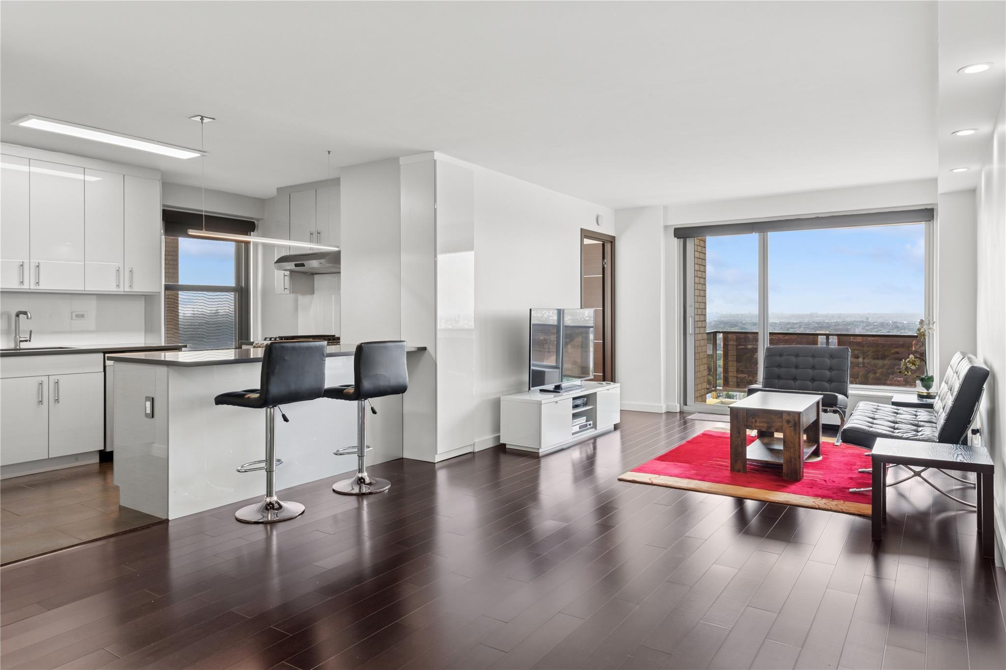 110-11 Queens Boulevard # 30E, Forest Hills, NY 11375