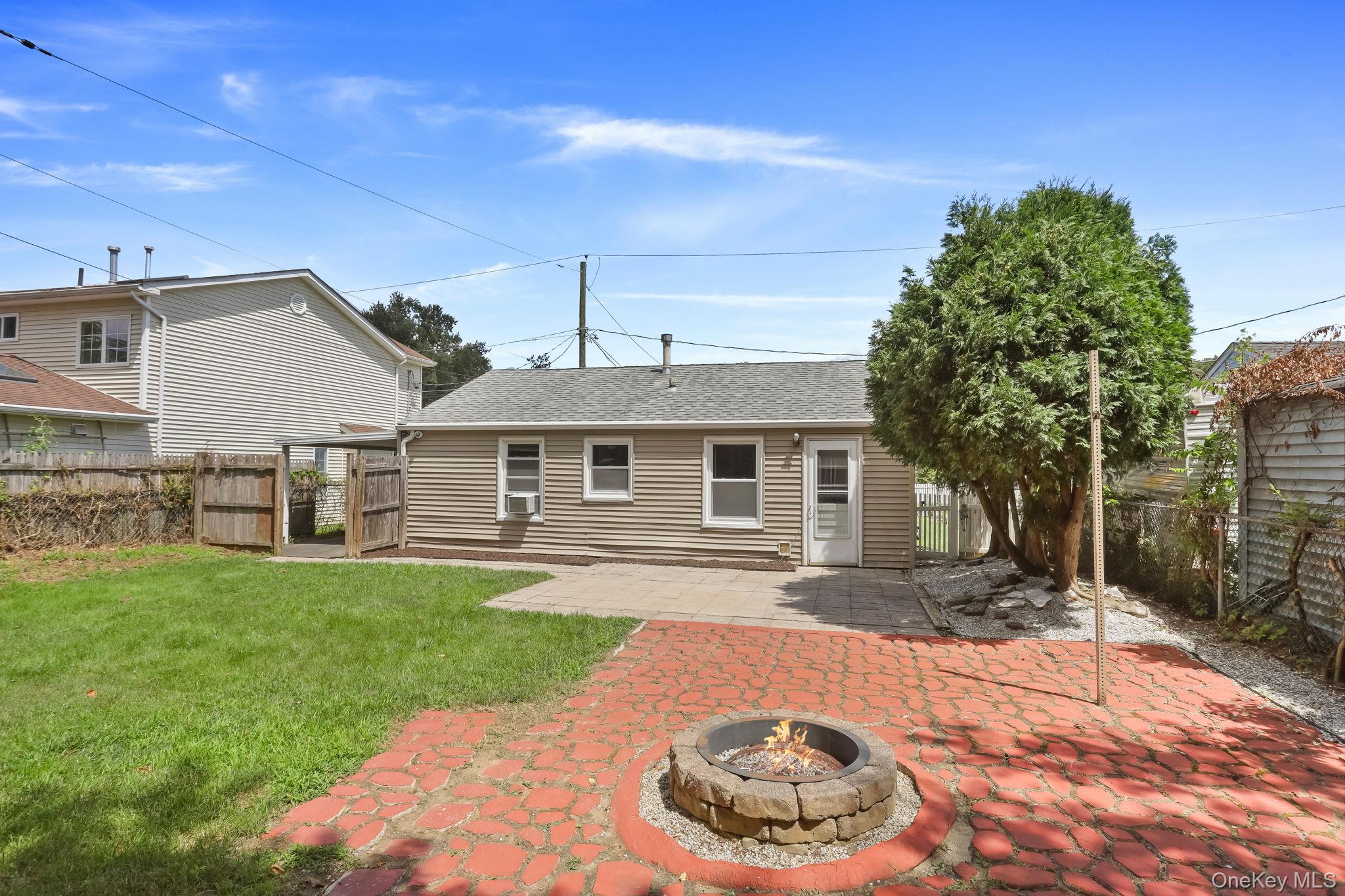 27 N Wayne Avenue, West Haverstraw, NY 10993