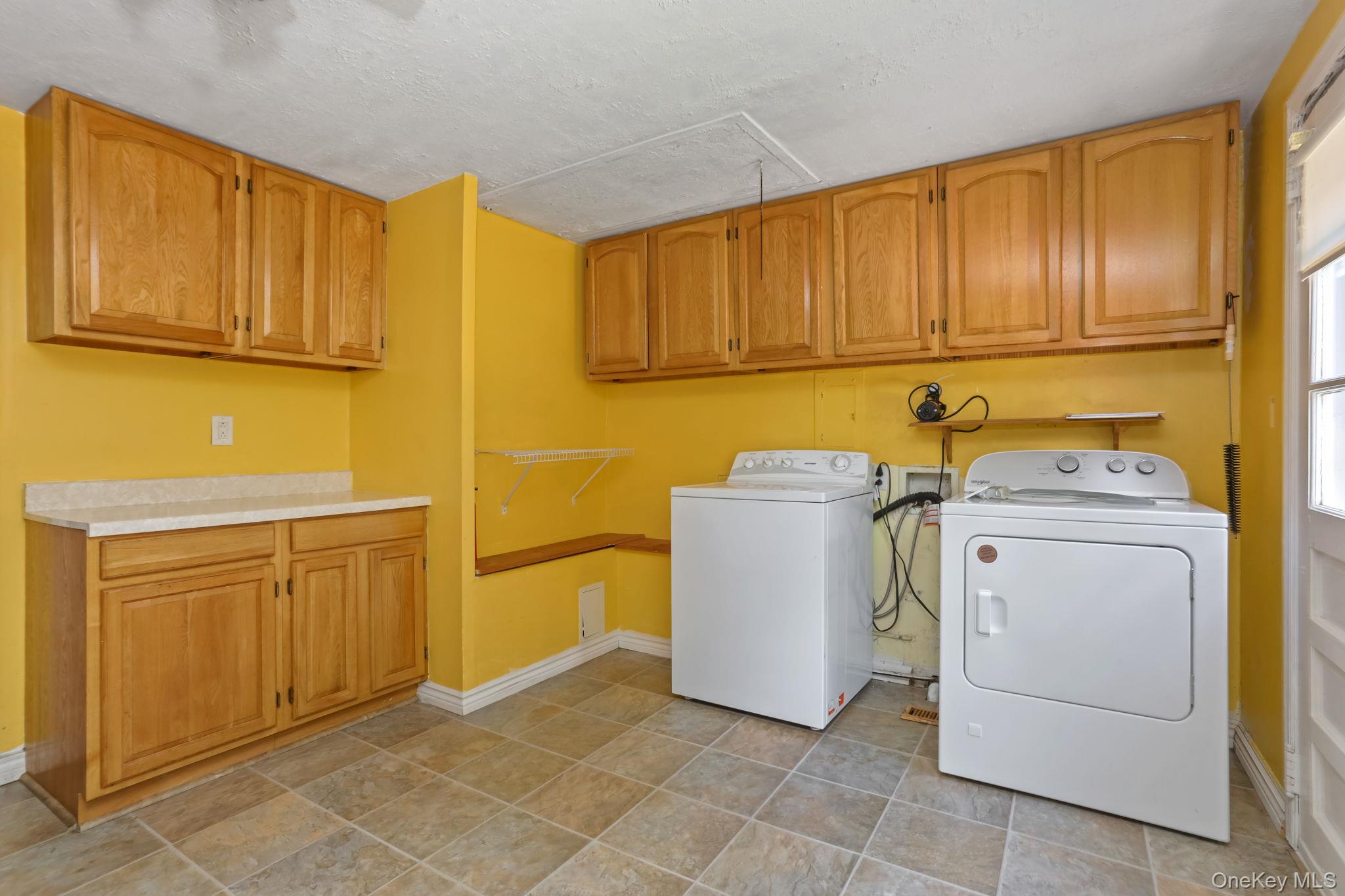 27 N Wayne Avenue, West Haverstraw, NY 10993