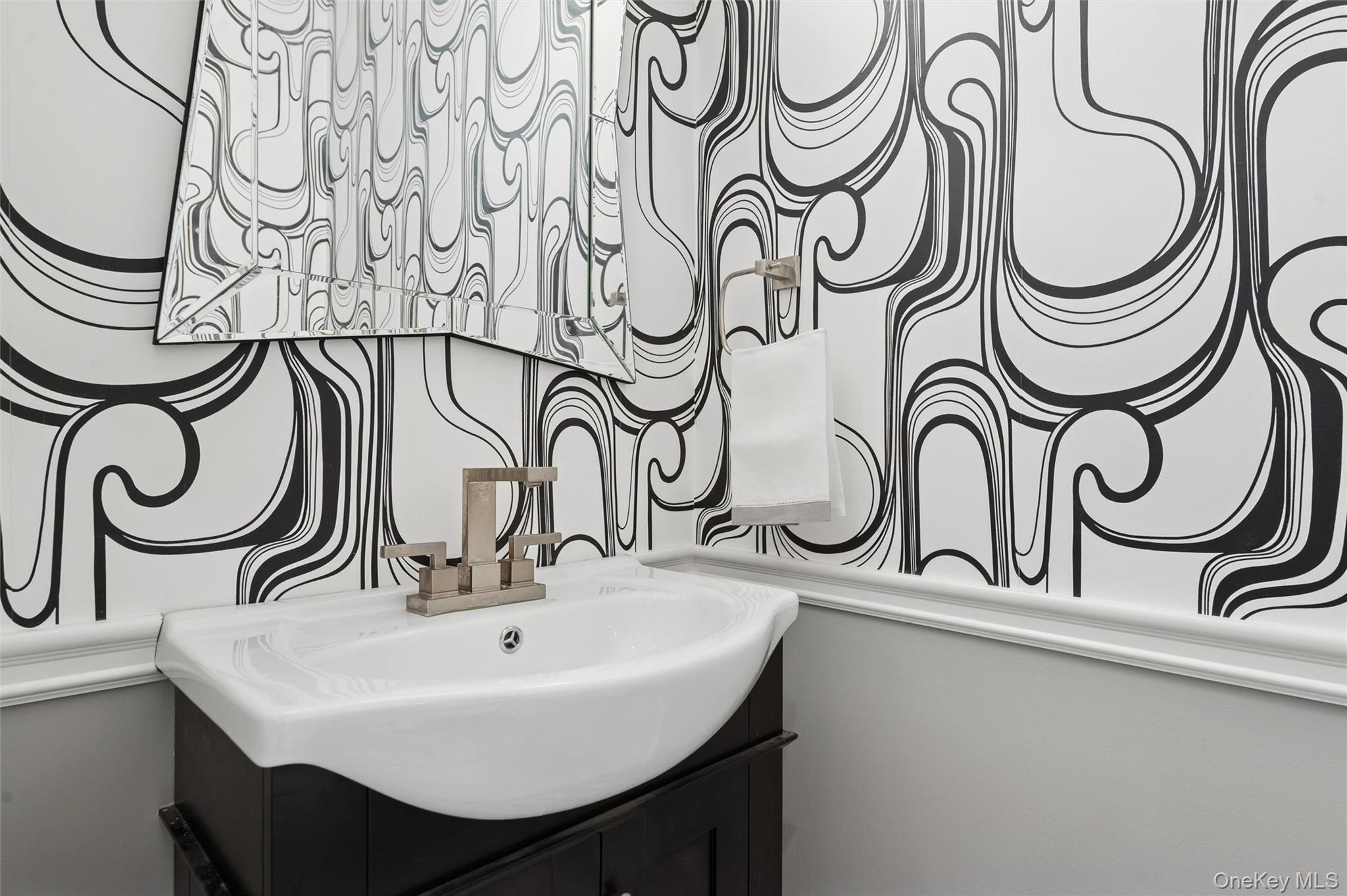 2 Willowood Court, Westhampton, NY 11977