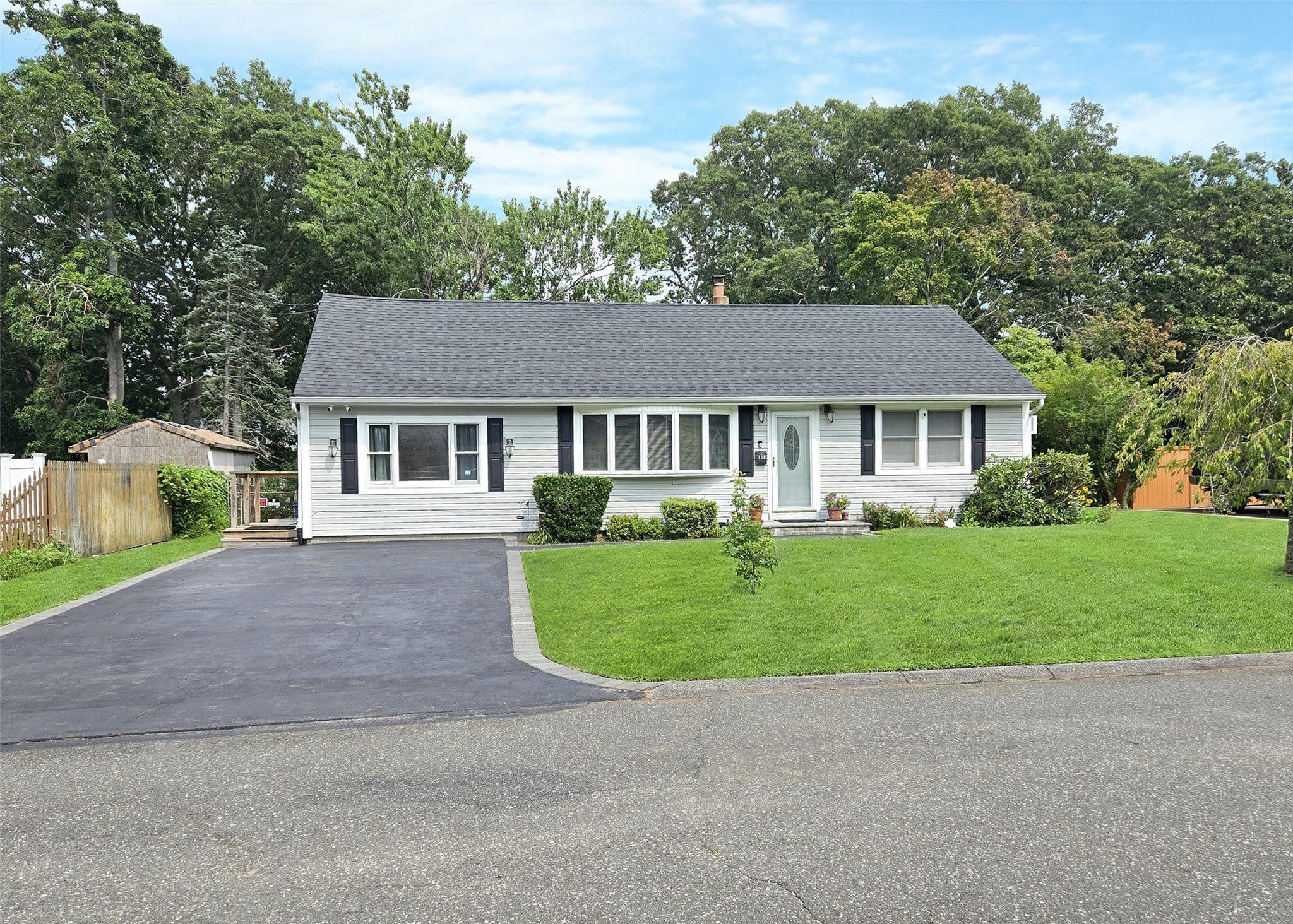 158 Noel Drive, Centereach, NY 11720